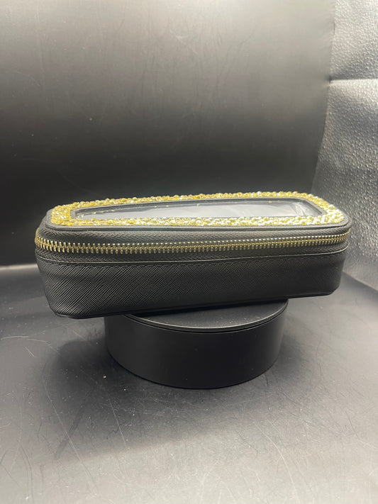 Luxus Necessaire mit Sichtfenster – handverziert mit goldenen Strasssteinen | TheGlitterThing