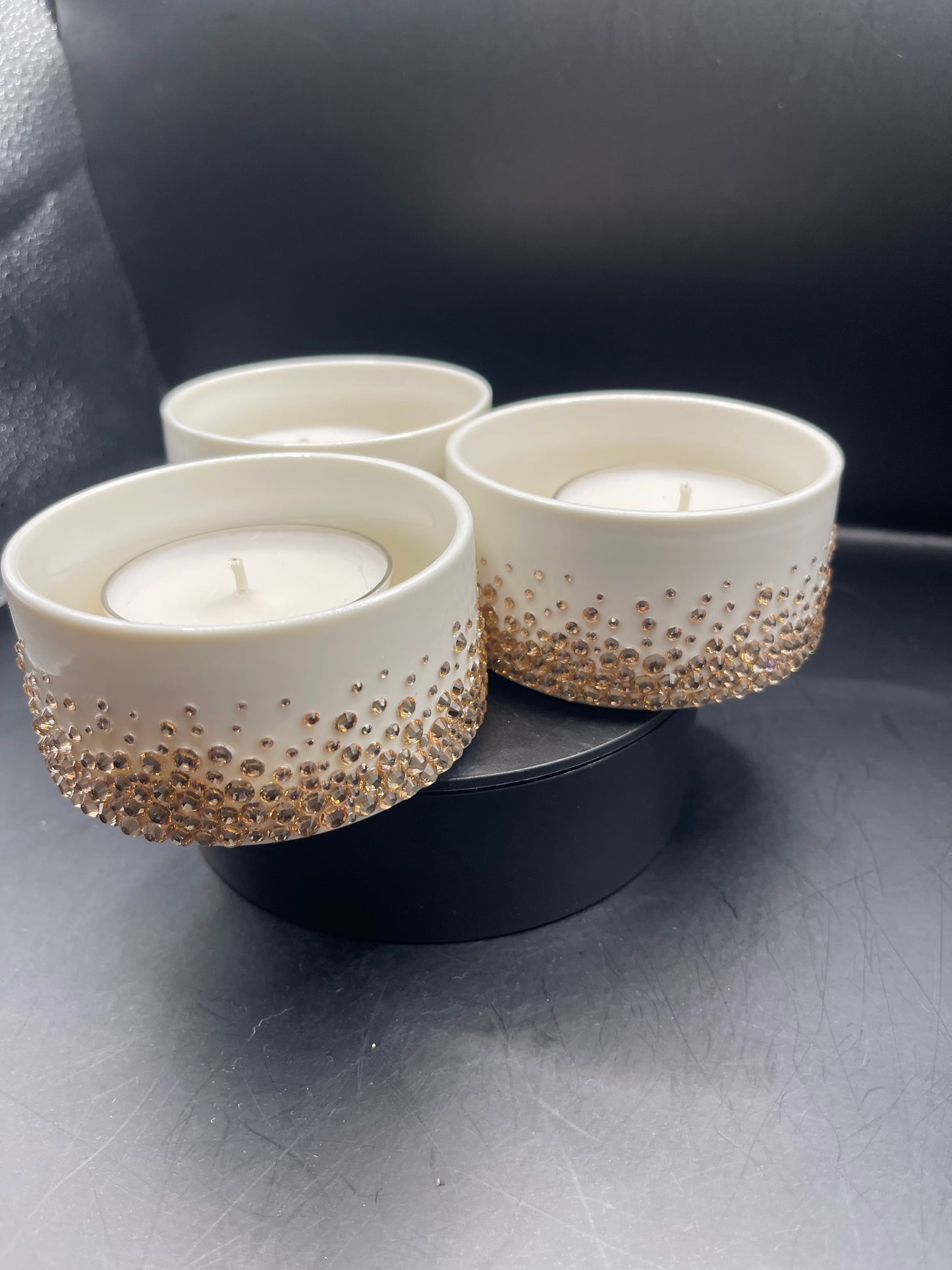 Dreierset Glitzer-Teelichthalter – Creme mit goldenem Strassverlauf | Handverziert | TheGlitterThing