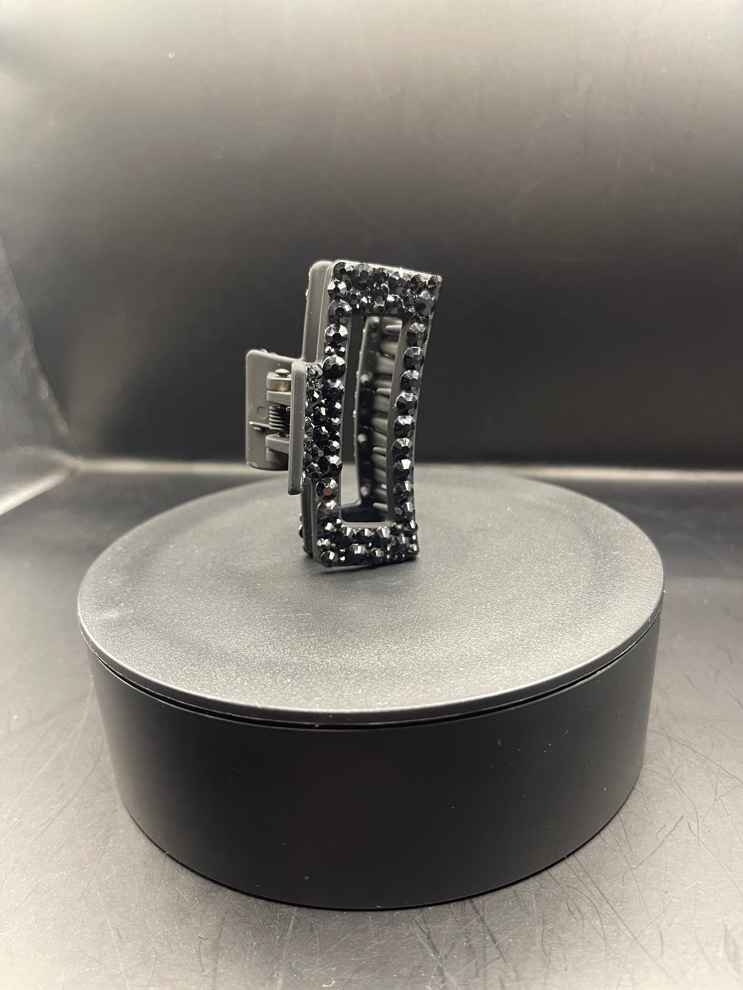 Handverzierte Mini-Haarspange – 6 cm, schwarz mit schwarzem Glitzer