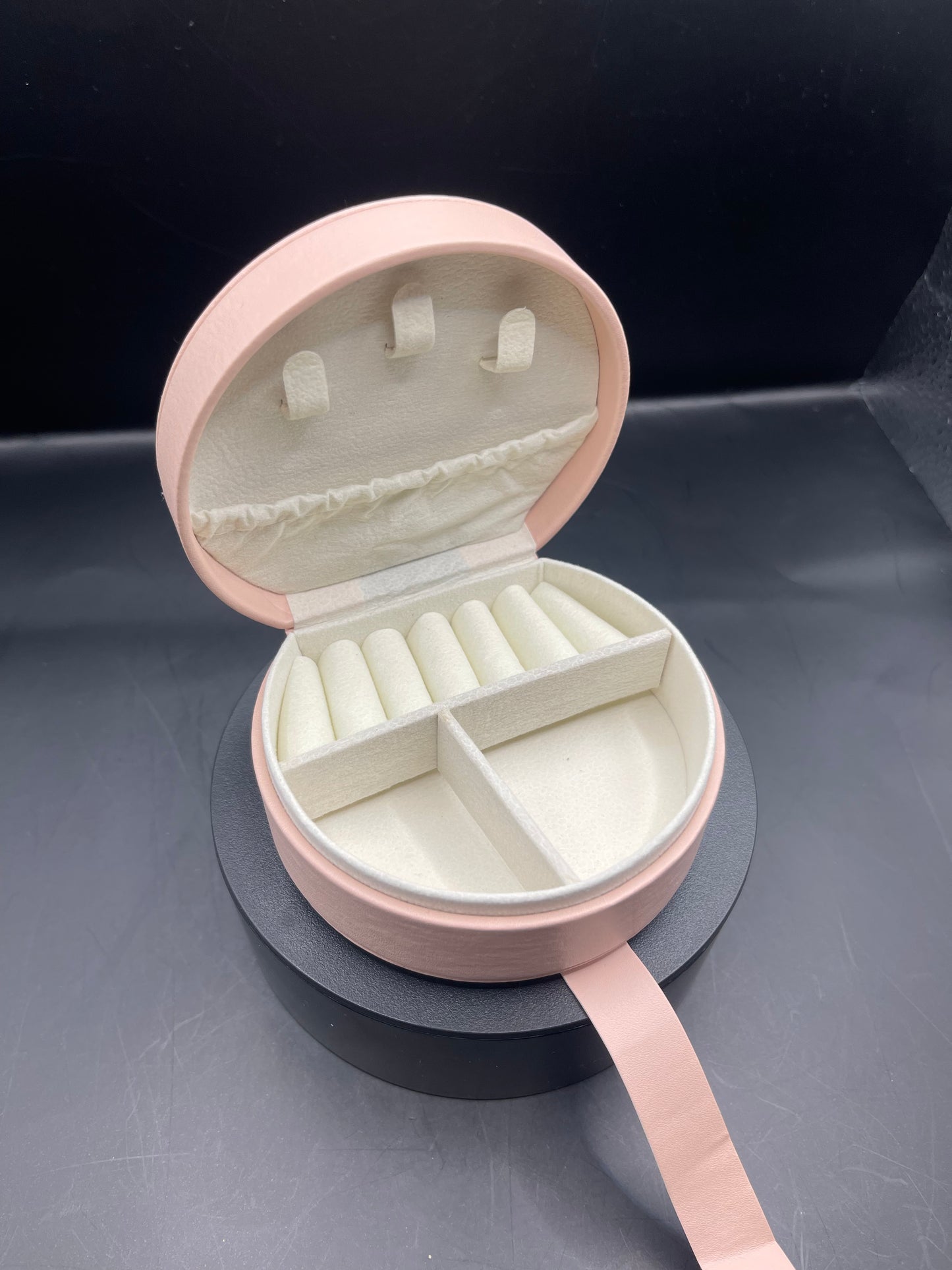 ✨ Schmuck-Travelcase „Rose Glow“ – handverziert mit Strasssteinen (Champagne Gradient)