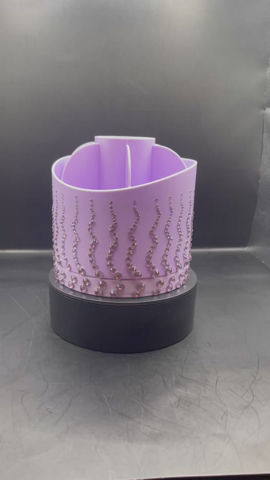 Lila Organizer mit Handgesetzten Glitzersteinen – Funkelndes Tisch- & Schminktisch-Accessoire