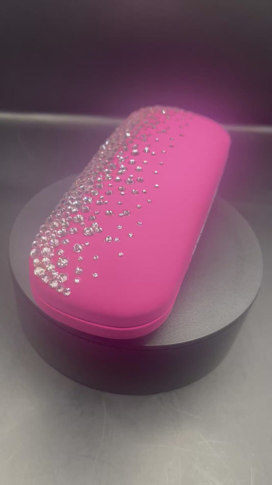 Brillenetui Pink mit handgeklebten Glitzersteinen ✨