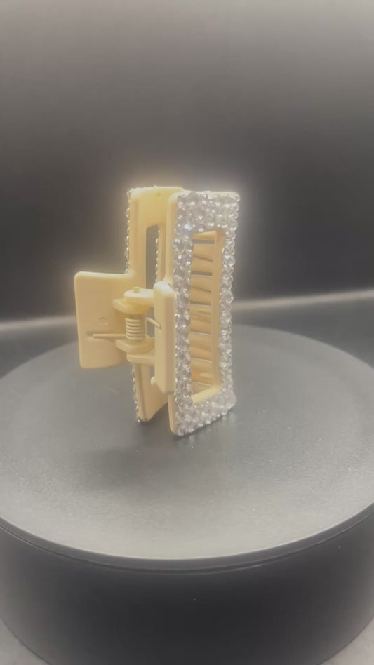 Handverzierte Mini-Haarspange – 6 cm, beige mit klaren Glitzersteinen